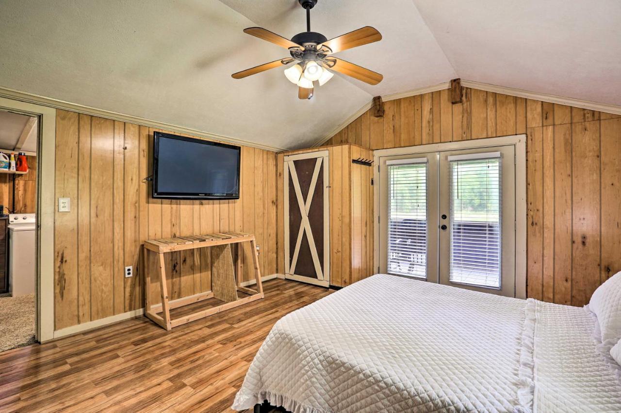 1950S Serenity Pond Cabin With View Peace And Quiet! Talladega Εξωτερικό φωτογραφία